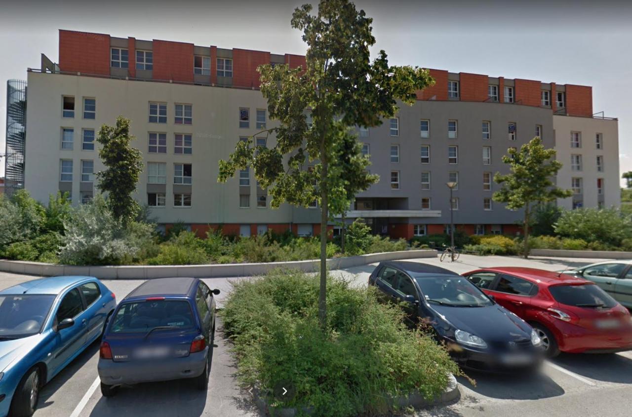 NOUVEAU #BIEN DORMIR à l'OCÉANIC #COSY#CENTRE.VILLE# Mulhouse Exterior foto